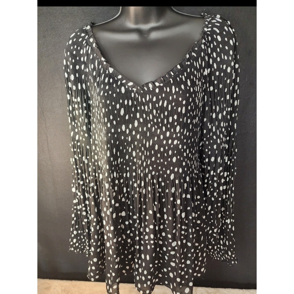 Hayley Matthews Black White Polka Dot Pleated Smocked Peplum Blouse XL Long Slv